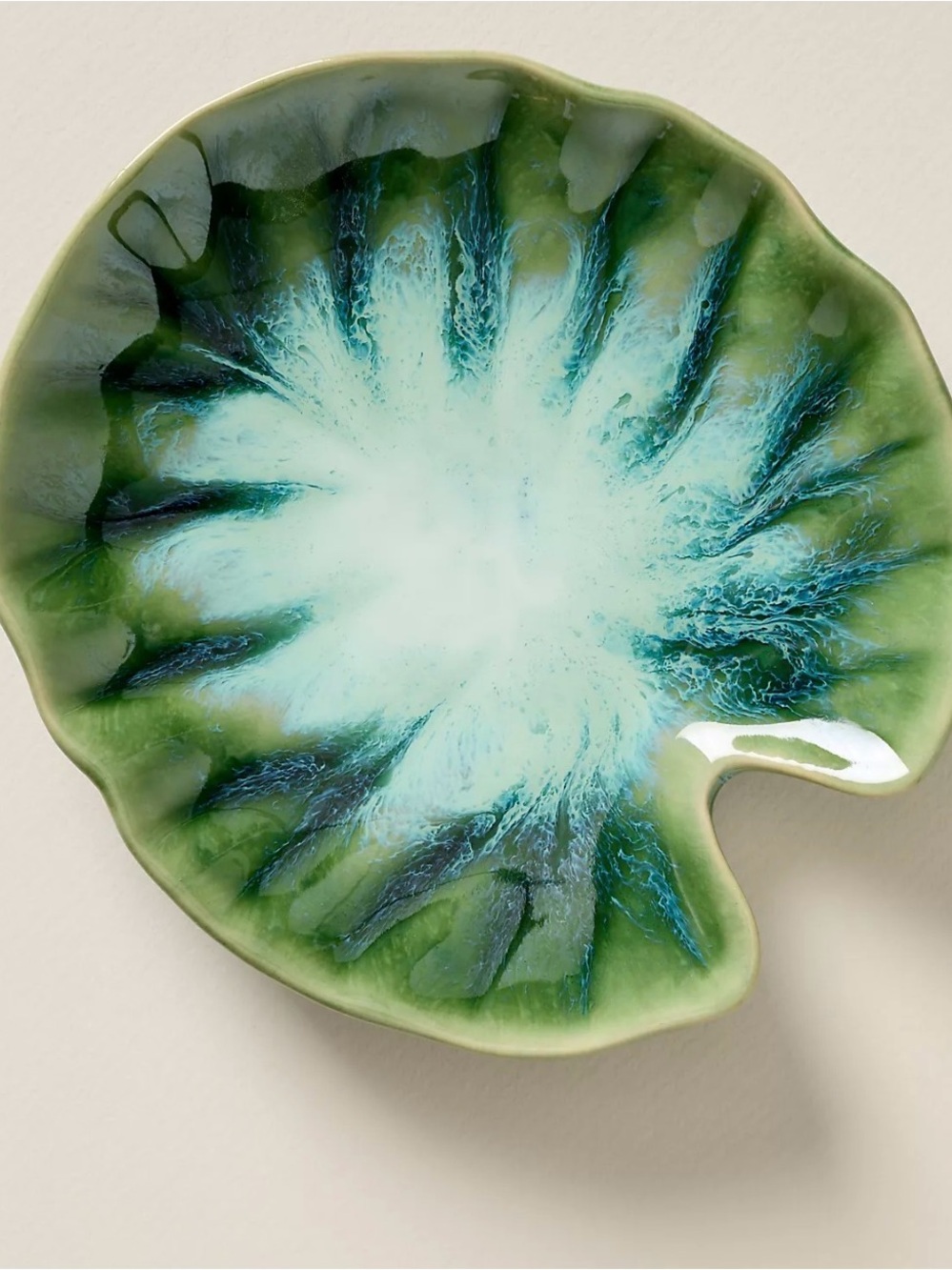 NEW Anthropologie Lilypad Portuguese Stoneware Canape Plate, Green
